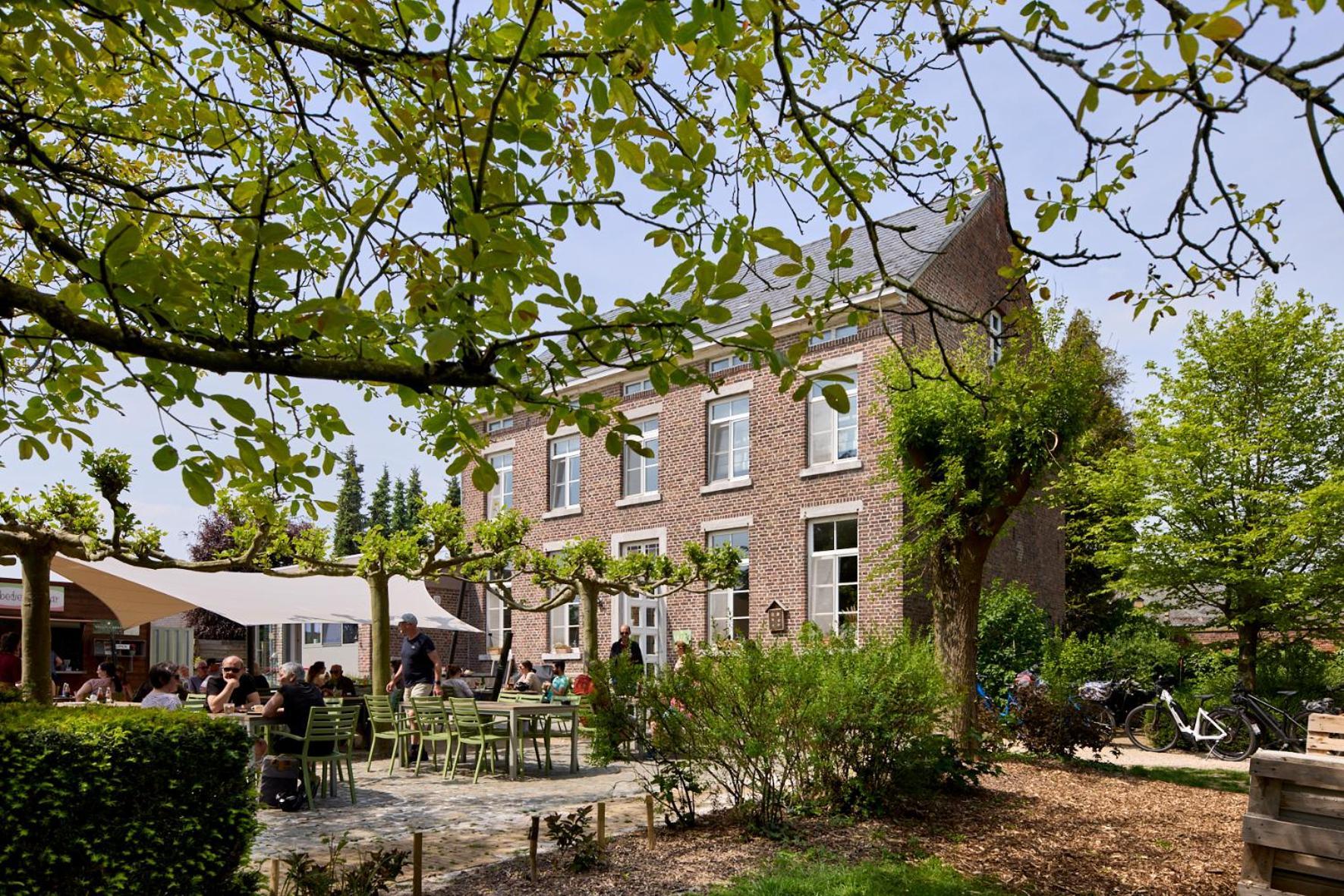 Hotel De Pastorie Borgloon Exterior foto